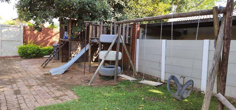 4 Bedroom Property for Sale in Florauna Gauteng