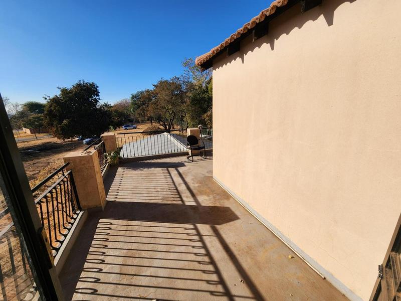 4 Bedroom Property for Sale in Heatherview Gauteng