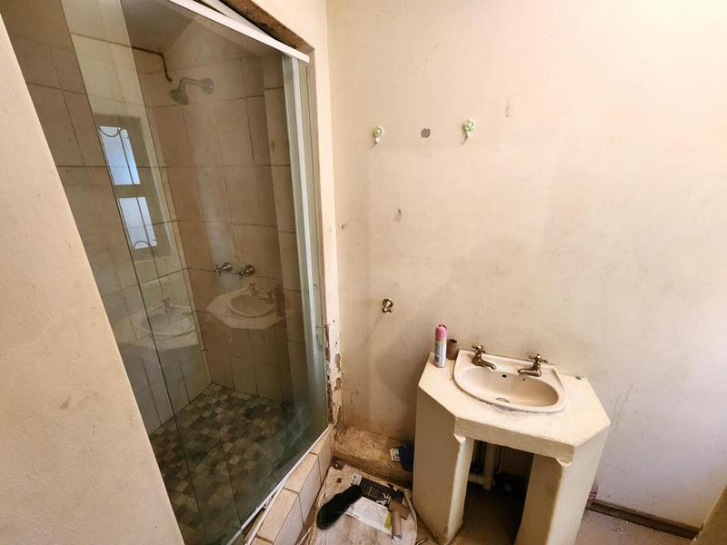 4 Bedroom Property for Sale in Heatherview Gauteng