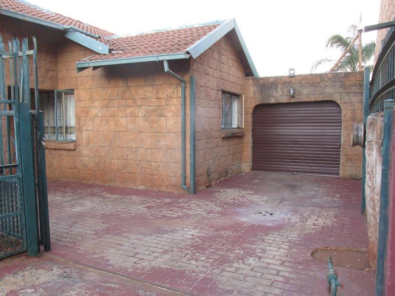 3 Bedroom Property for Sale in Hesteapark Gauteng