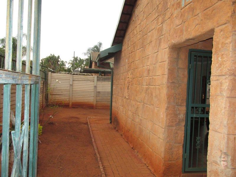 3 Bedroom Property for Sale in Hesteapark Gauteng