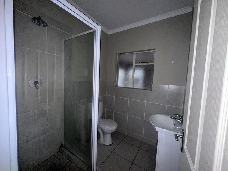 1 Bedroom Property for Sale in Hesteapark Gauteng