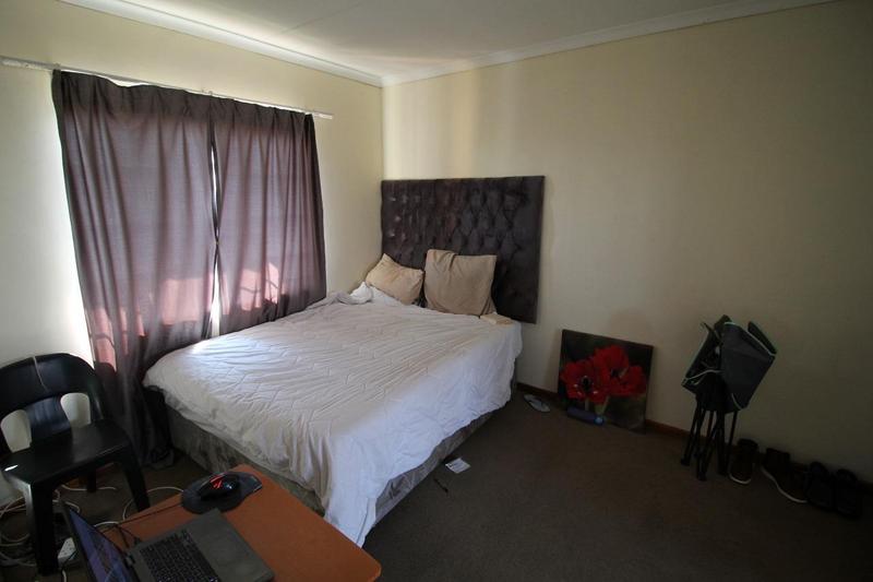 2 Bedroom Property for Sale in Karenpark Gauteng