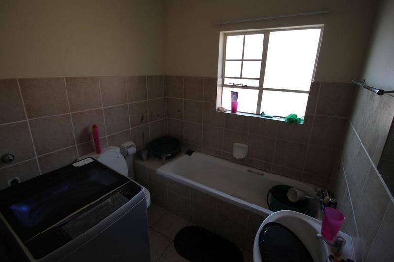 2 Bedroom Property for Sale in Karenpark Gauteng
