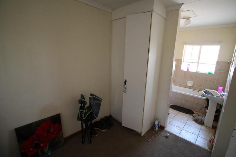 2 Bedroom Property for Sale in Karenpark Gauteng