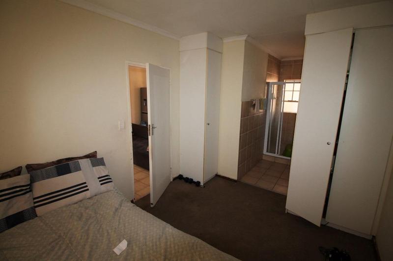 2 Bedroom Property for Sale in Karenpark Gauteng
