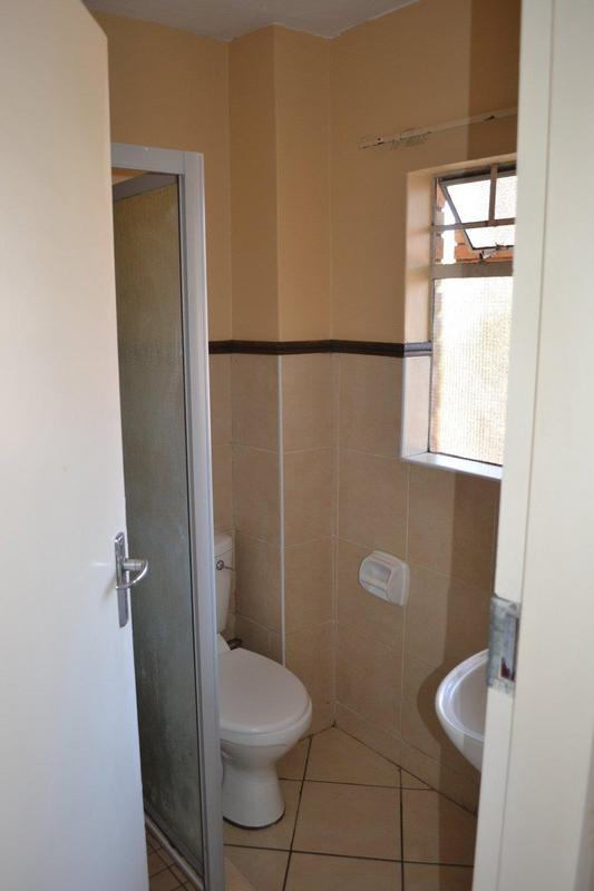 1 Bedroom Property for Sale in Karenpark Gauteng