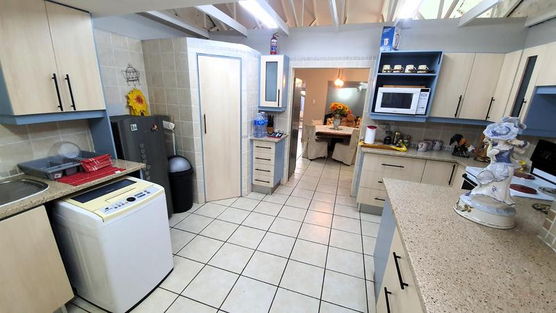4 Bedroom Property for Sale in Magalieskruin Gauteng