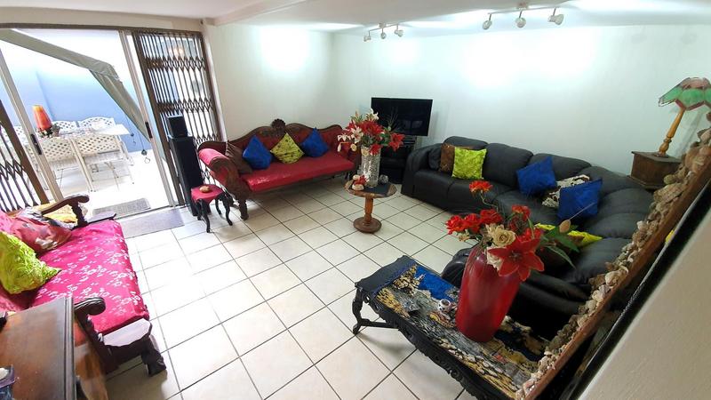 4 Bedroom Property for Sale in Magalieskruin Gauteng