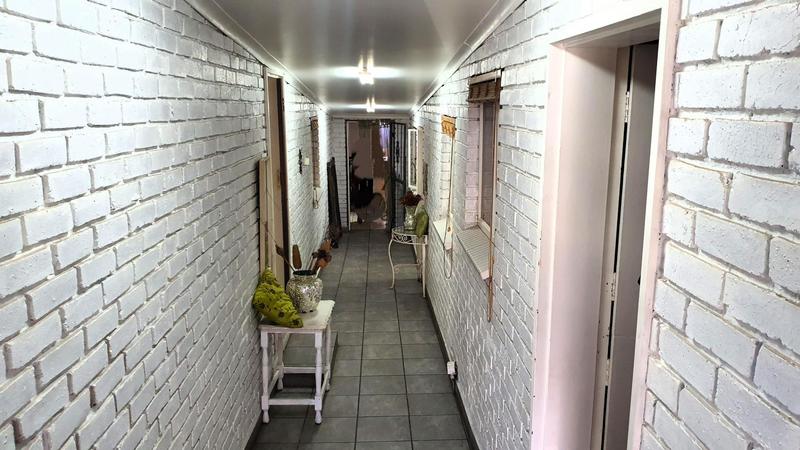 4 Bedroom Property for Sale in Magalieskruin Gauteng