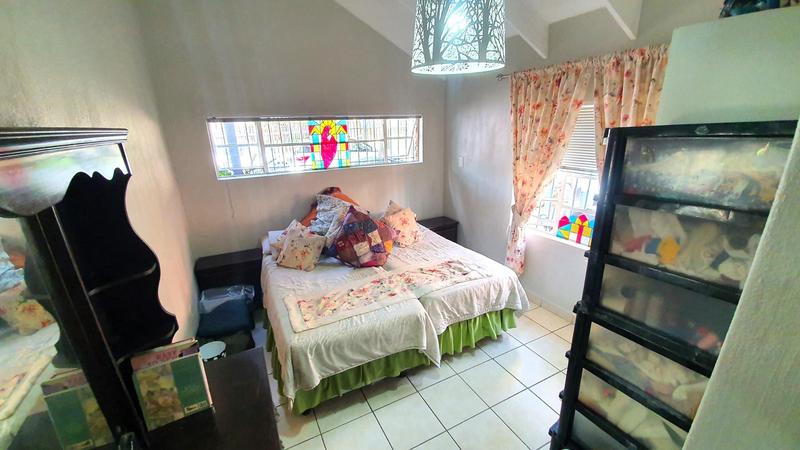 4 Bedroom Property for Sale in Magalieskruin Gauteng