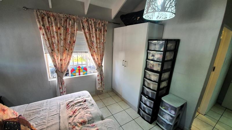 4 Bedroom Property for Sale in Magalieskruin Gauteng