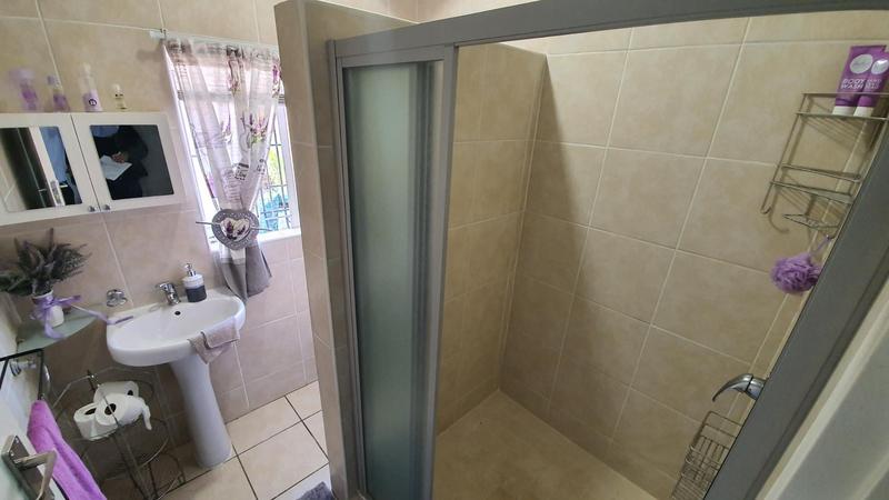 4 Bedroom Property for Sale in Magalieskruin Gauteng