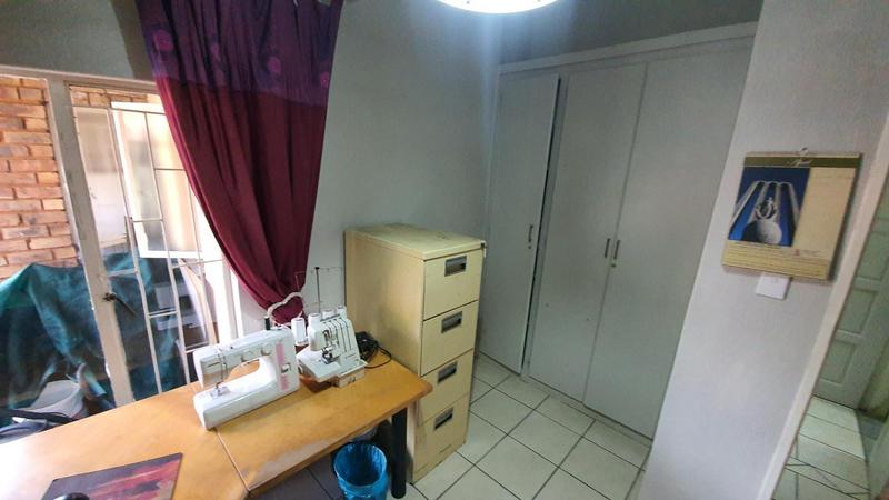 4 Bedroom Property for Sale in Magalieskruin Gauteng