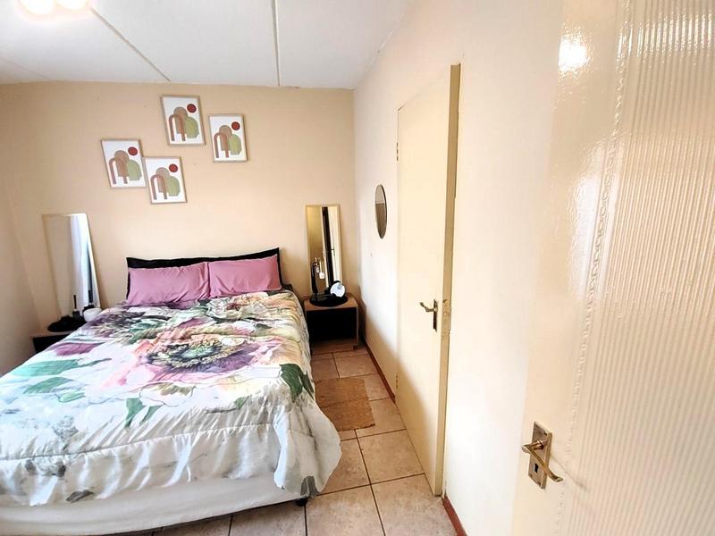 1 Bedroom Property for Sale in Montana Gauteng