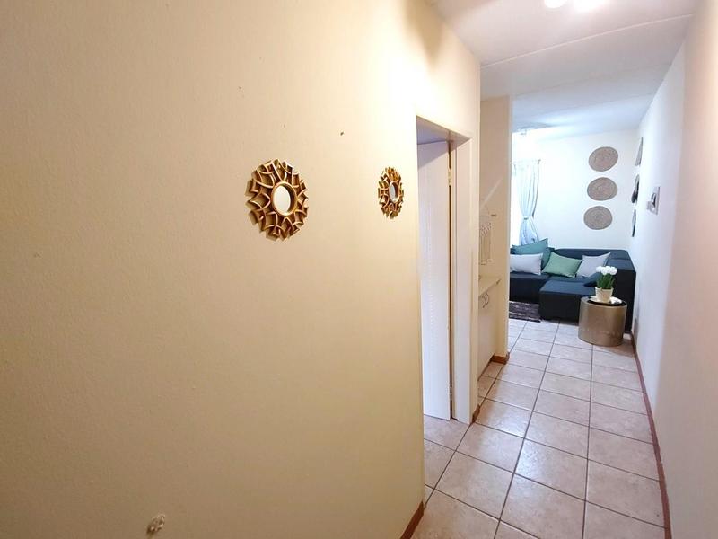 1 Bedroom Property for Sale in Montana Gauteng
