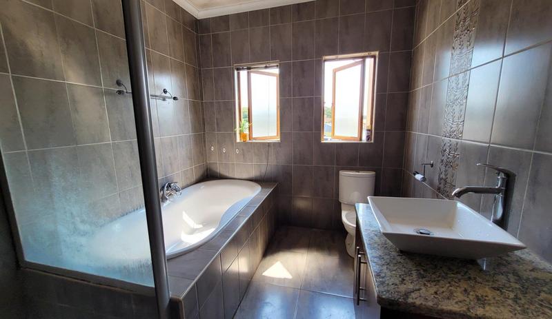 3 Bedroom Property for Sale in Montana Park Gauteng