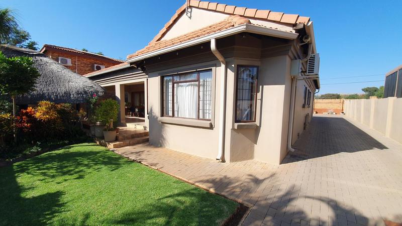 3 Bedroom Property for Sale in Bougainvillea Estate Gauteng