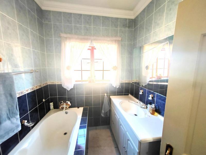 3 Bedroom Property for Sale in Bougainvillea Estate Gauteng