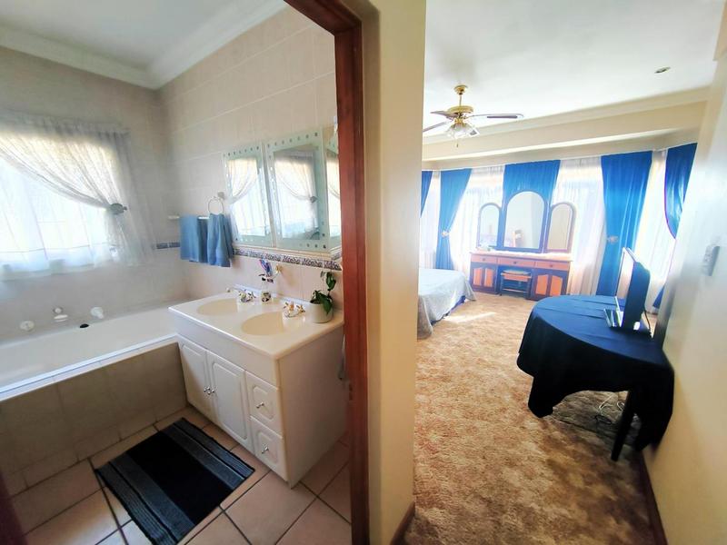 3 Bedroom Property for Sale in Bougainvillea Estate Gauteng