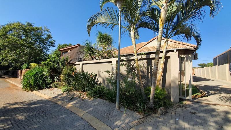 3 Bedroom Property for Sale in Bougainvillea Estate Gauteng