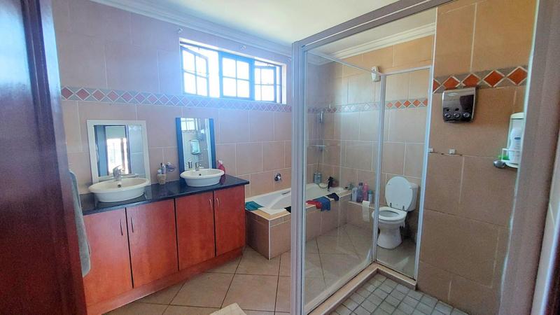 3 Bedroom Property for Sale in Montana Tuine Gauteng