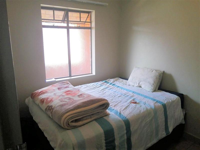 2 Bedroom Property for Sale in Montana Tuine Gauteng
