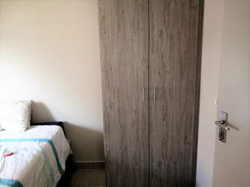 2 Bedroom Property for Sale in Montana Tuine Gauteng