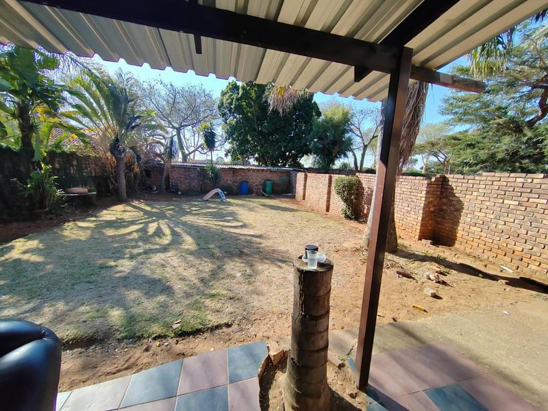 4 Bedroom Property for Sale in Ninapark Gauteng