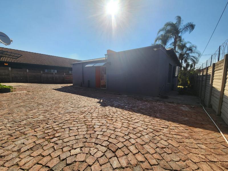 3 Bedroom Property for Sale in Pretoria Gardens Gauteng