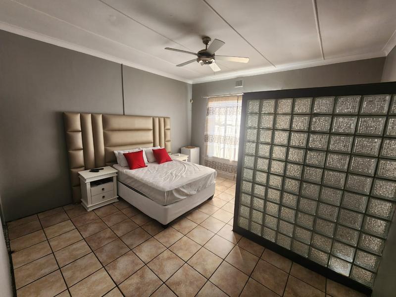 3 Bedroom Property for Sale in Pretoria Gardens Gauteng