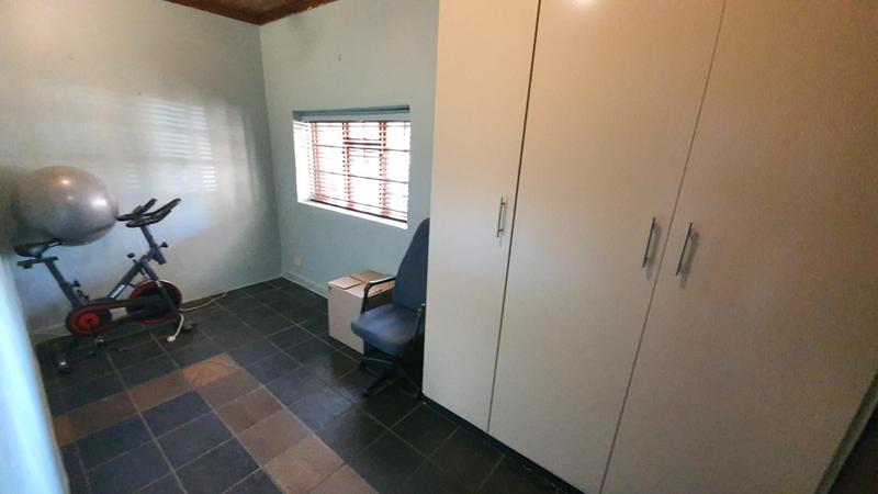 6 Bedroom Property for Sale in Pretoria North Gauteng
