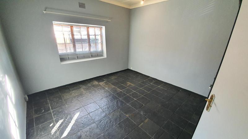 6 Bedroom Property for Sale in Pretoria North Gauteng