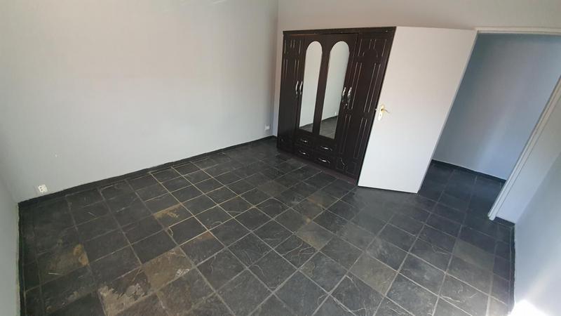 6 Bedroom Property for Sale in Pretoria North Gauteng