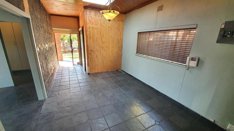 6 Bedroom Property for Sale in Pretoria North Gauteng
