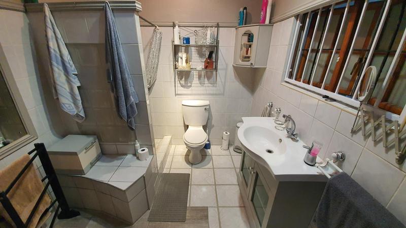 6 Bedroom Property for Sale in Pretoria North Gauteng