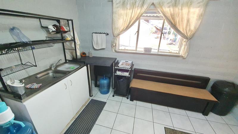 6 Bedroom Property for Sale in Pretoria North Gauteng