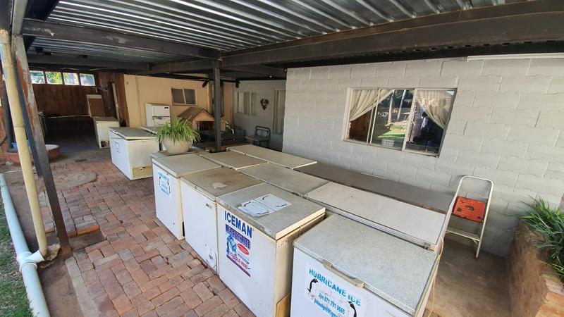 6 Bedroom Property for Sale in Pretoria North Gauteng