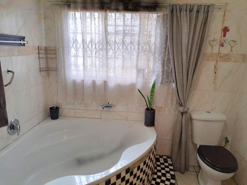 3 Bedroom Property for Sale in Pretoria North Gauteng