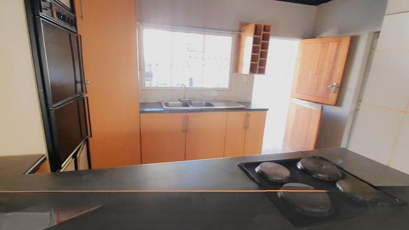 3 Bedroom Property for Sale in Pretoria North Gauteng