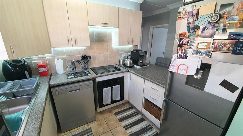 2 Bedroom Property for Sale in Sinoville Gauteng