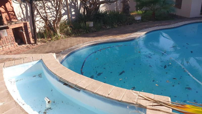 3 Bedroom Property for Sale in Sinoville Gauteng