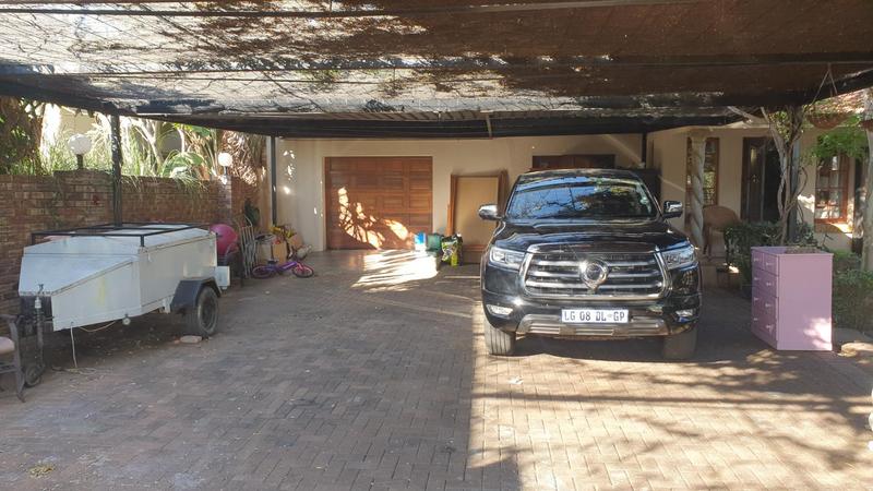 3 Bedroom Property for Sale in Sinoville Gauteng