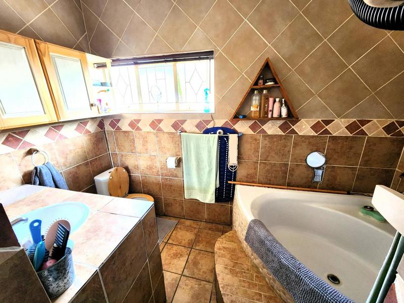 3 Bedroom Property for Sale in Sinoville Gauteng