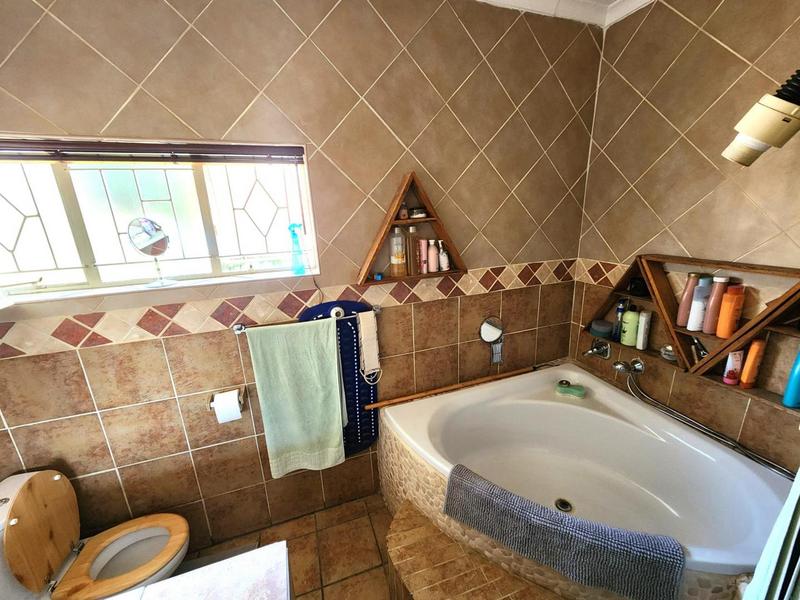 3 Bedroom Property for Sale in Sinoville Gauteng