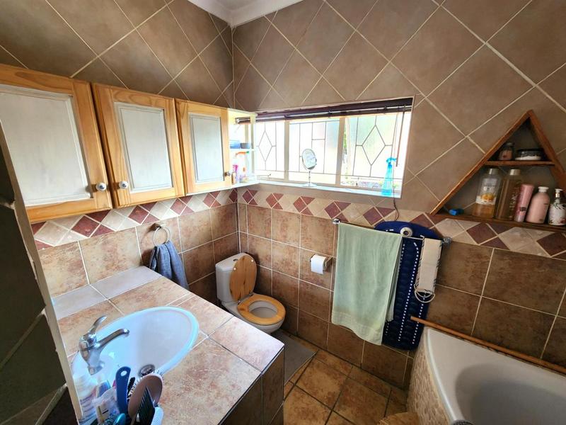 3 Bedroom Property for Sale in Sinoville Gauteng