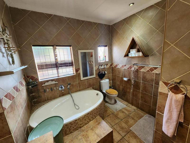 3 Bedroom Property for Sale in Sinoville Gauteng