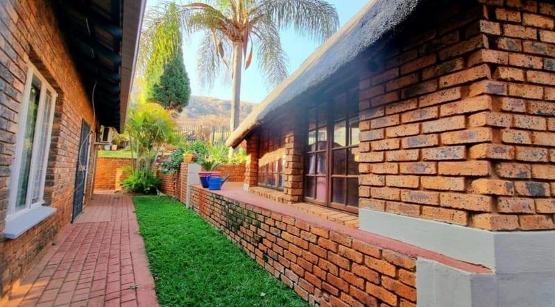 4 Bedroom Property for Sale in Suiderberg Gauteng