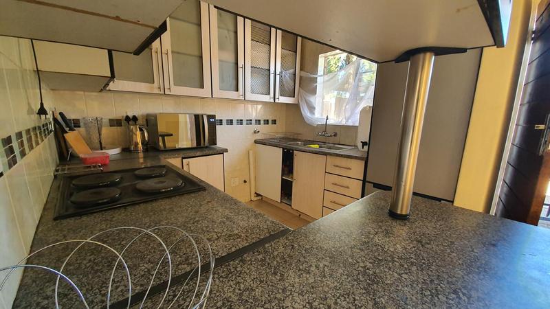 2 Bedroom Property for Sale in The Orchards Gauteng