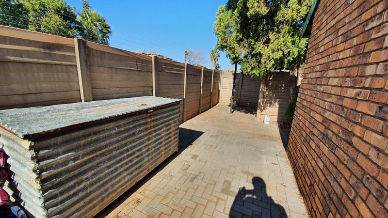 2 Bedroom Property for Sale in The Orchards Gauteng